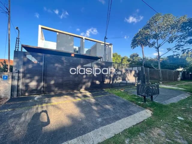 Mburucuyá – vendo / alquilo: Oportunidad! 277 m2, elegante, minimalista, 3 suites, jardín — foto 2