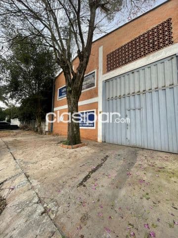 Z/ cacique Lambaré – bruno guggiari: 450 m2 + oficinas, ideal p/ empresas, 7.000.000 gs — foto principal
