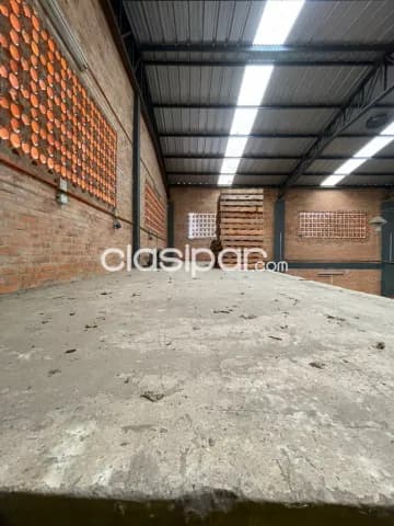 Z/ cacique Lambaré – bruno guggiari: 450 m2 + oficinas, ideal p/ empresas, 7.000.000 gs — foto 5