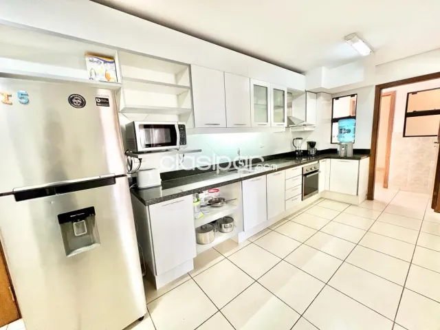 En Alquiler Amplio Departamento Amoblado de 3 Habitaciones en Barrio Carmelitas A123, foto 3
