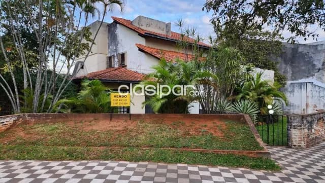 Casa Como Terreno en Esquina Zona Paí Pérez y Ana Díaz-CLHO5377597, foto 2