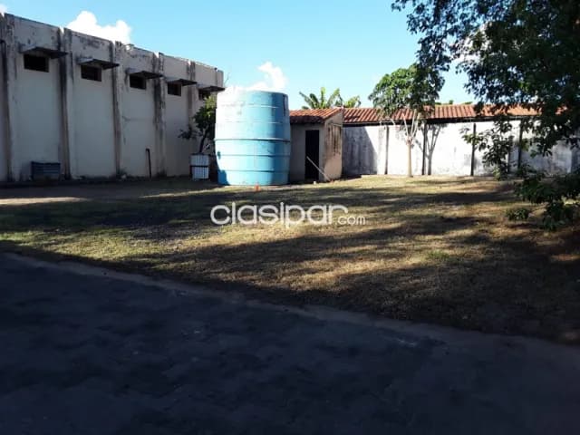 Lambaré – prox. Aduana: Amplio deposito, 500 m2 + oficinas, alarma, parking, 1.500 usd, foto 4