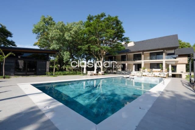 Residencia premium en lambare zona yacht, foto 1