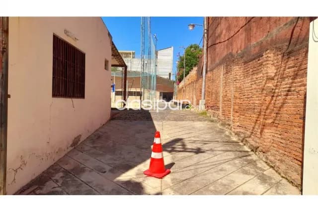 Importante terreno - zona colegio sil — foto 3