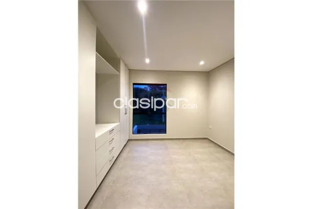 Duplex - venta - paraguay central Luque hermoso duplex a estrenar con piscina en Luque 170, foto 3