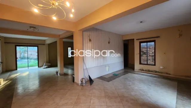 Casa de 6 habitaciones en venta en Lambare, foto 4