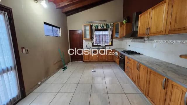 Casa de 6 habitaciones en venta en Lambare, foto 5