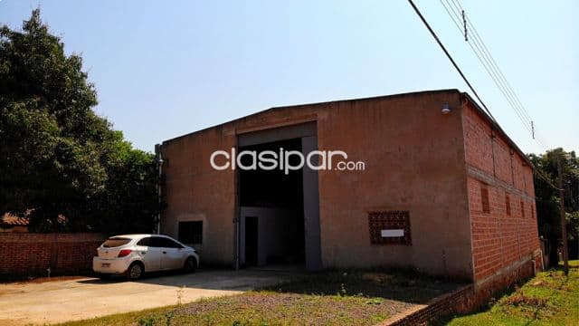 Deposito en Luque ykua dure zona ips