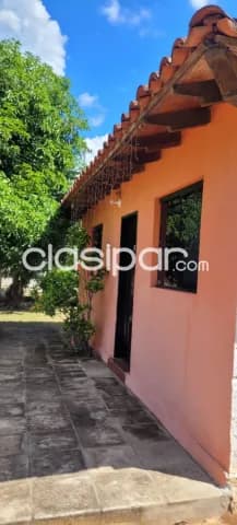Se vende Casa de 2 Dormitorios en Isla Pucú. Departamento de Cordillera — foto 4