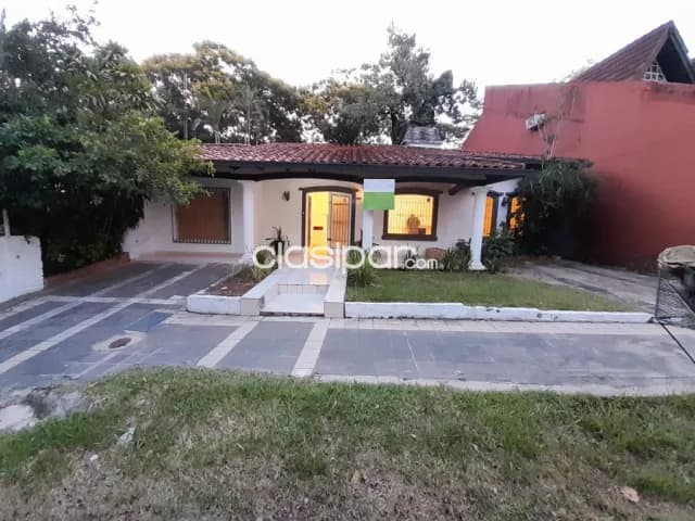 Villa Morra – senador long: P/ casa u oficina, planta baja, 4 ofic. Escritorio, jardín, foto 2