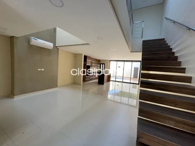 Duplex en Luque zona conmebol cod 2154 — foto 4