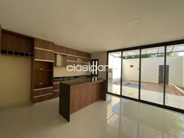 Duplex en Luque zona conmebol cod 2154 — foto 5