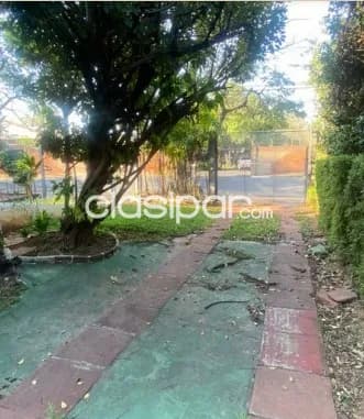 Casa de 895 m2 en Mcal. López Sobre la Calle el Dorado-CLHO5426743 — foto 3