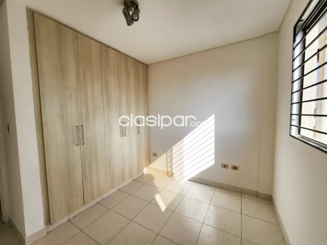 amplio Departamento Zona CIT - Luque — foto 3