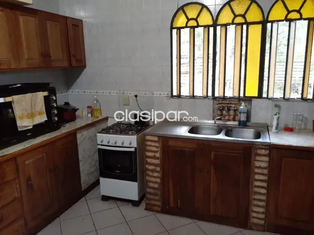 En venta Hermosa Casa Quinta en Luque — foto 5