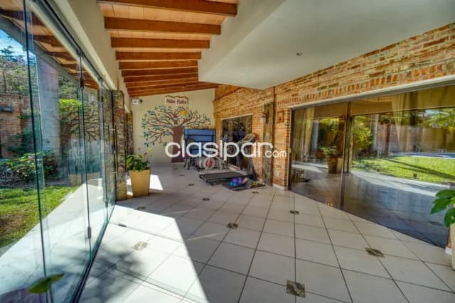 Hermosa residencia que brinda lujo y confort — foto 4