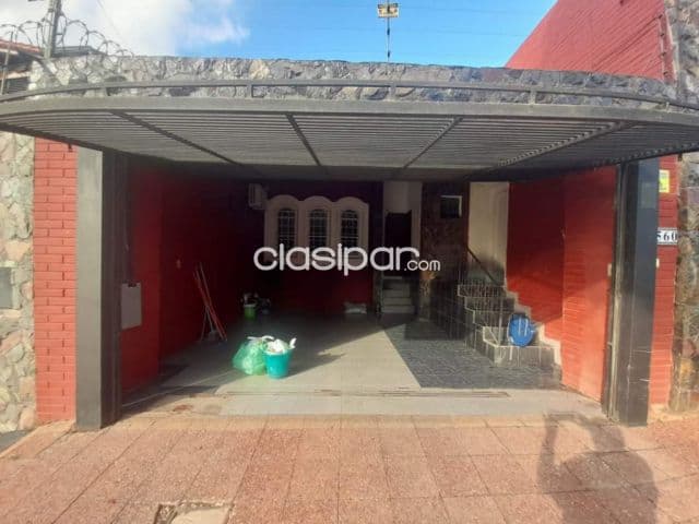 Casa con piscina