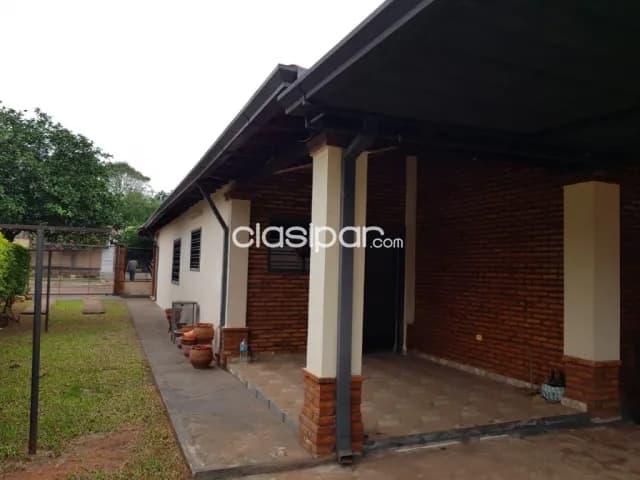 casa con terreno que sale de calle a calle Capiata Ruta 2 km 22 1/2 CONVERSABLE### — foto 3