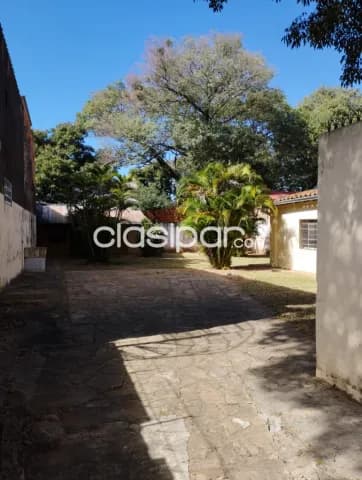 terreno de 630 m2 sobre GRal Santos,,18x35 — foto 3