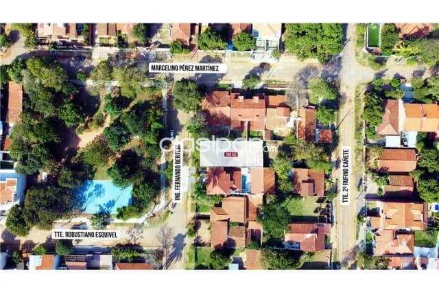Tu espacio ideal: 360m2 de ensueño con mucho verde en Mburucuyá, foto 3