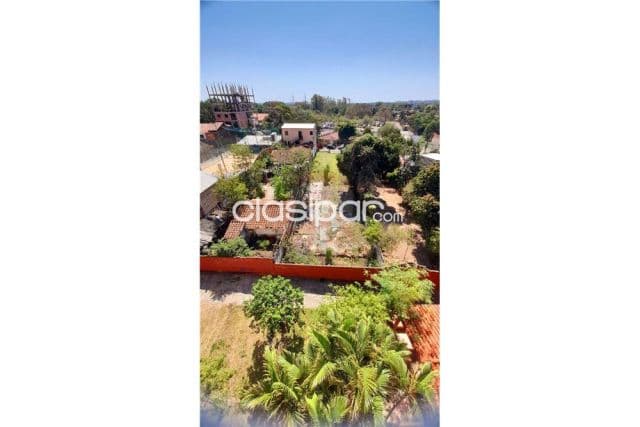 Importante terreno - zona colegio sil