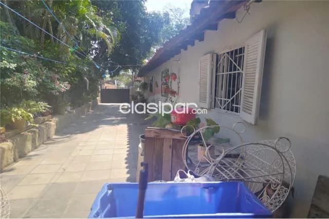 amplio terreno en la Zona del CIT, foto 3