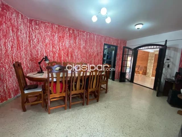En venta hermosa residencia de dos plantas con piscina, en San Lorenzo !!! — foto 5