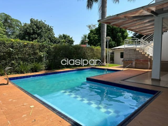 Hermosa residencia en el paraná country club