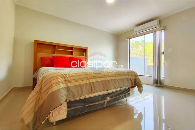 casa tipo Dúplex Lambare limite c/Asuncion- Bo Kennedy a 1 cuadra de Avdas.Pricipale, foto 4