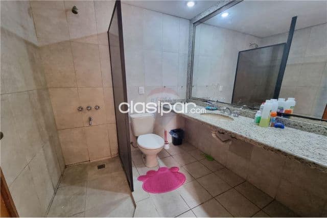 Residencia en barrio mburucuya, foto 1