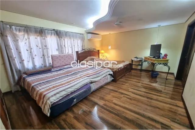 Residencia en barrio mburucuya, foto 5