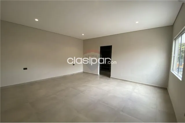 Luminosa y amplia residencia en bº mburucuya, foto 3