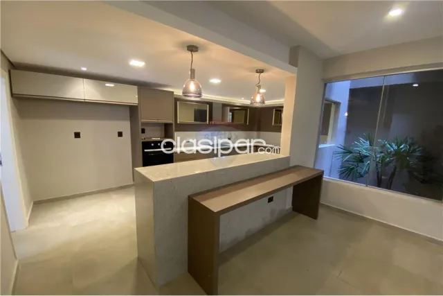 Luminosa y amplia residencia en bº mburucuya, foto 4