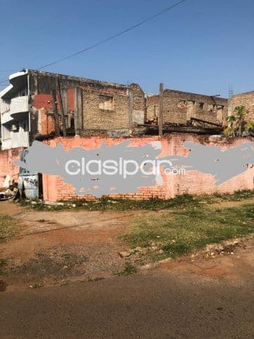 2 fracciones de terreno con construcciónes a terminar.zona av. 5ta. Y club c.porteño