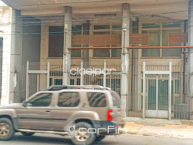 Local comercial increíble, de 700m2 distribuidos en 3 niveles, sobre colon esq. Oliva — foto 4