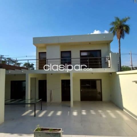 Lambaré exclusiva ubicación: 720m2, a estrenar, 3 dormit, escritorio, jardín, piscina
