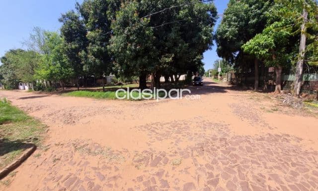 terreno de 575 m2 en Capiata – Central