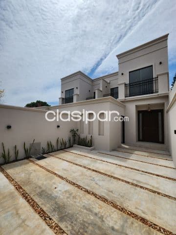 Hermosos duplex estilo toscano en Recoleta