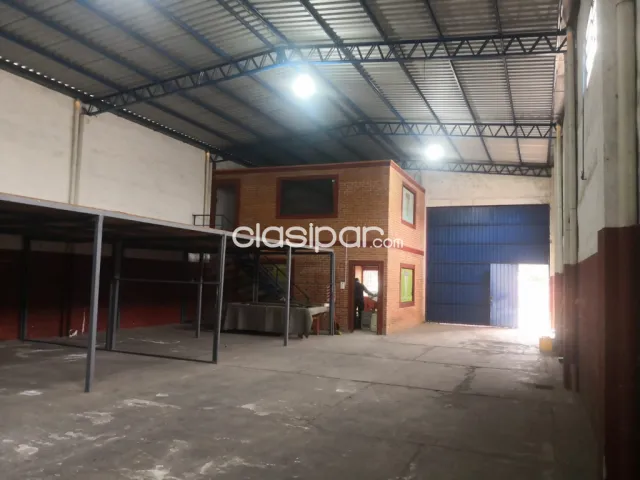 Z/ bruno guggiari y las palmas – Lambaré: 550 m2 + parking + oficinas, 10.000.000 gs — foto 3