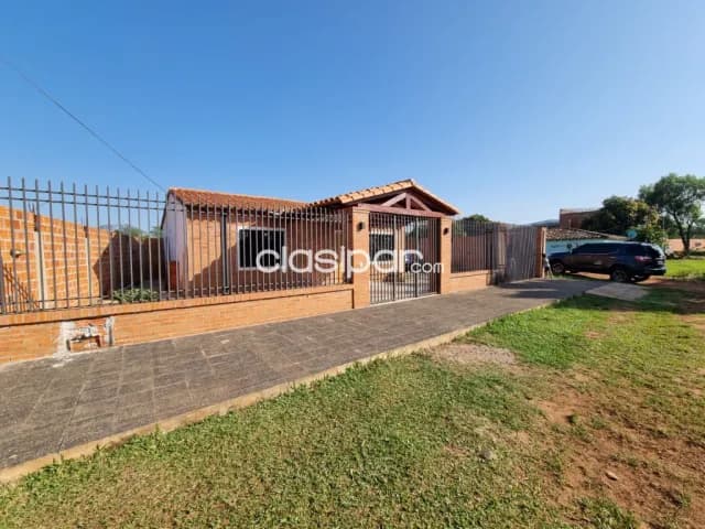 En venta hermosa casa con excelente ubicacion en esquina en Ñemby!!!, foto 3