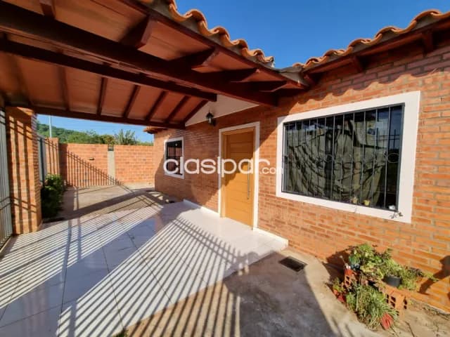 En venta hermosa casa con excelente ubicacion en esquina en Ñemby!!!, foto 4