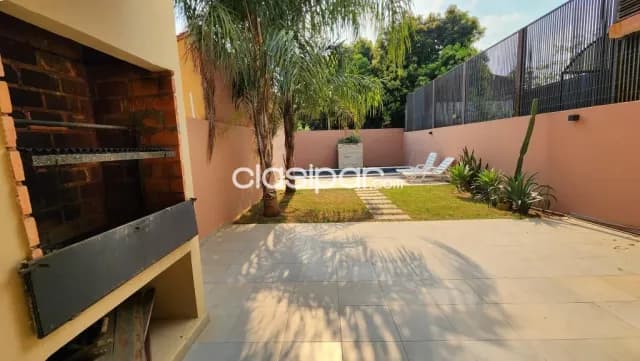Duplex de 3 habitaciones con piscina, Tercer Barrio, Luque — foto 5