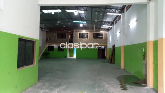 amplio Tinglado con oficinas Ciudad de Lambare — foto 4