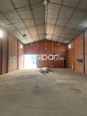 Depósito Zona Madame Lynch / Zona CIT — foto 3