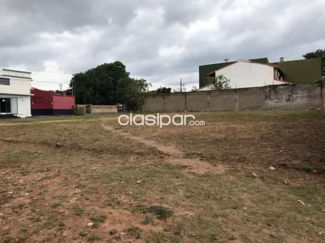 Gran terreno en esquina en Barrio Las Colinas-Loma Pyta — foto 2