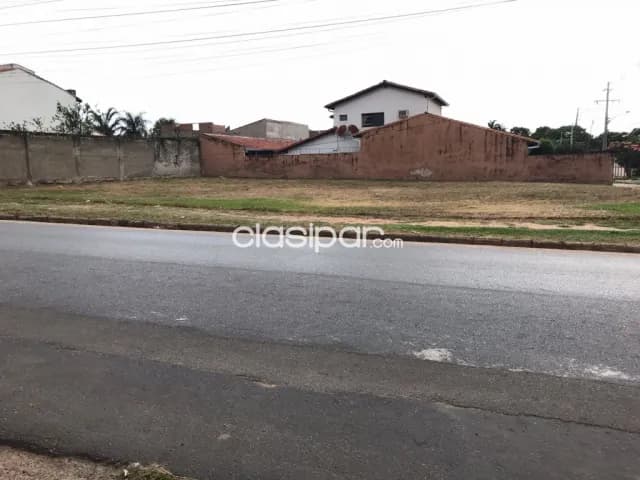 Gran terreno en esquina en Barrio Las Colinas-Loma Pyta — foto 3