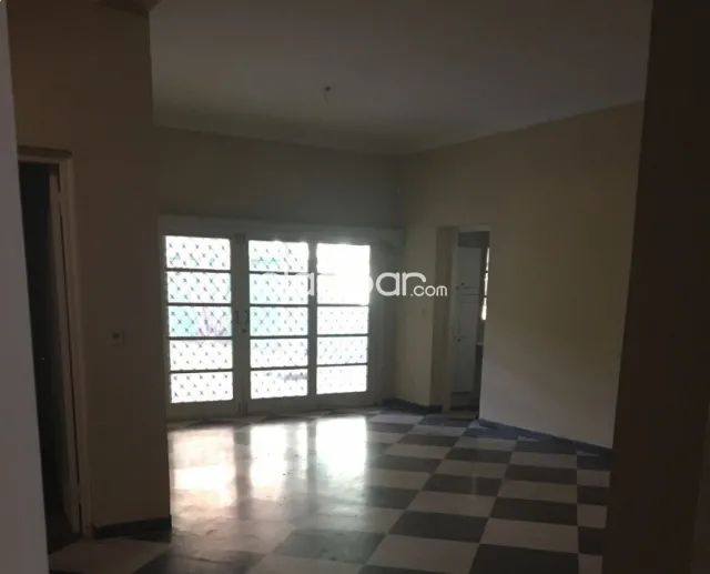 Inmueble sobre Avenida España 690 m2 Zona Hospital Italiano 30 m de frente, foto 4