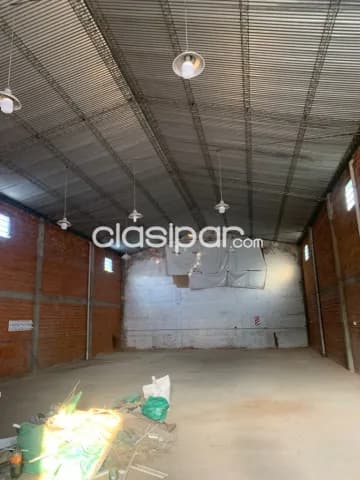 Prox. Av. Sta. Teresa, mme. Lynch, fri. Guaraní: 360 m2, impecable estado + oficinas, foto 5