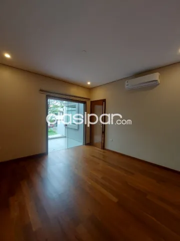 O vendo casa en asuncion barrio cerrado en Trinidad cod 2473 — foto 4