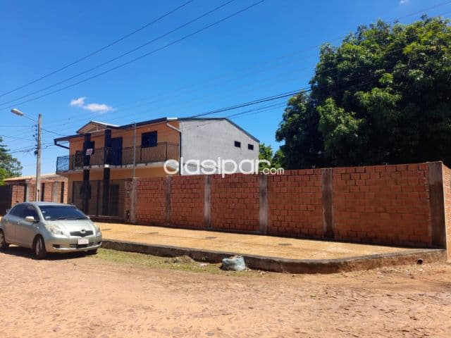Casa de 6 dormitorios en capiata ruta 2 km 18 cod v0269